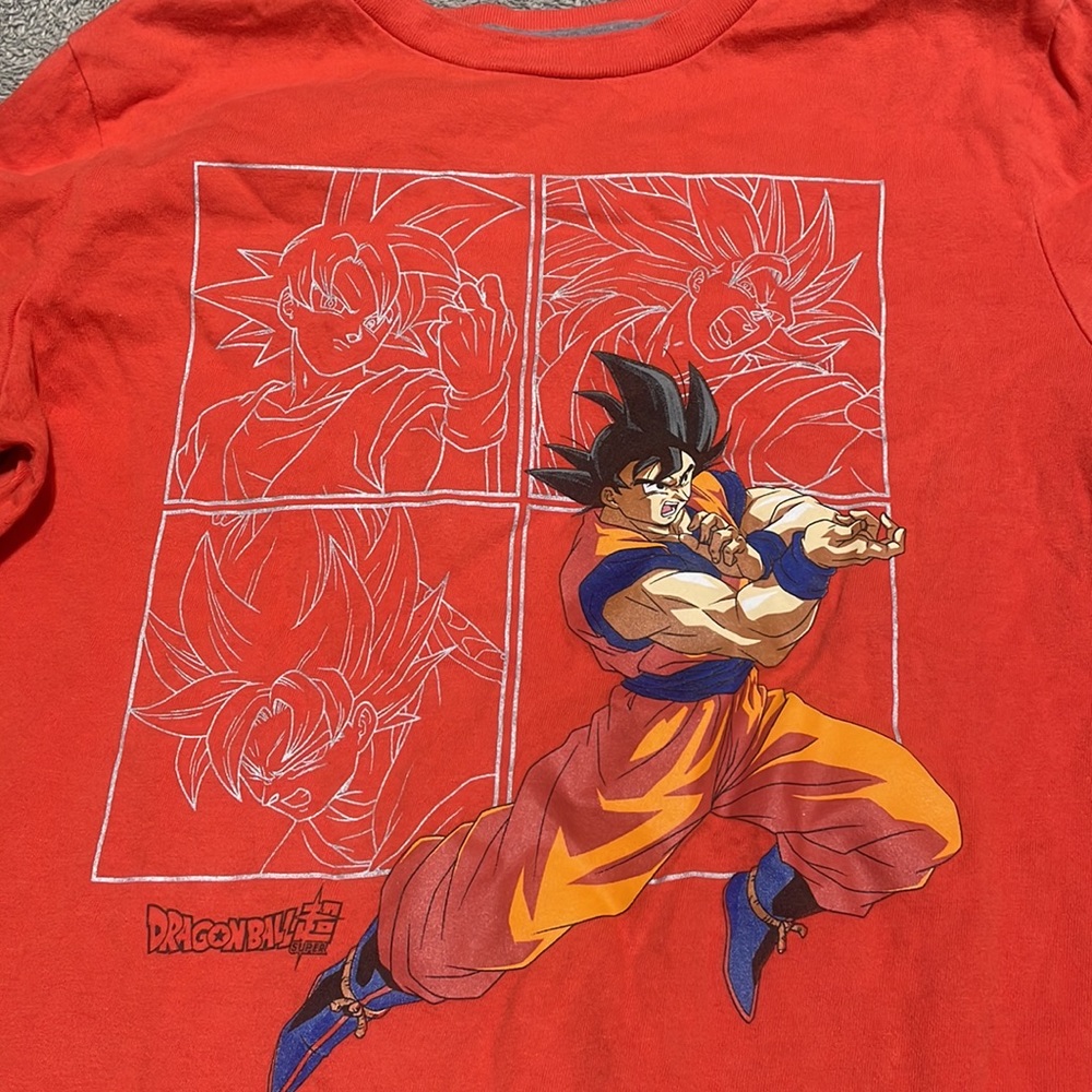 Boys medium Goku DBZ shirt